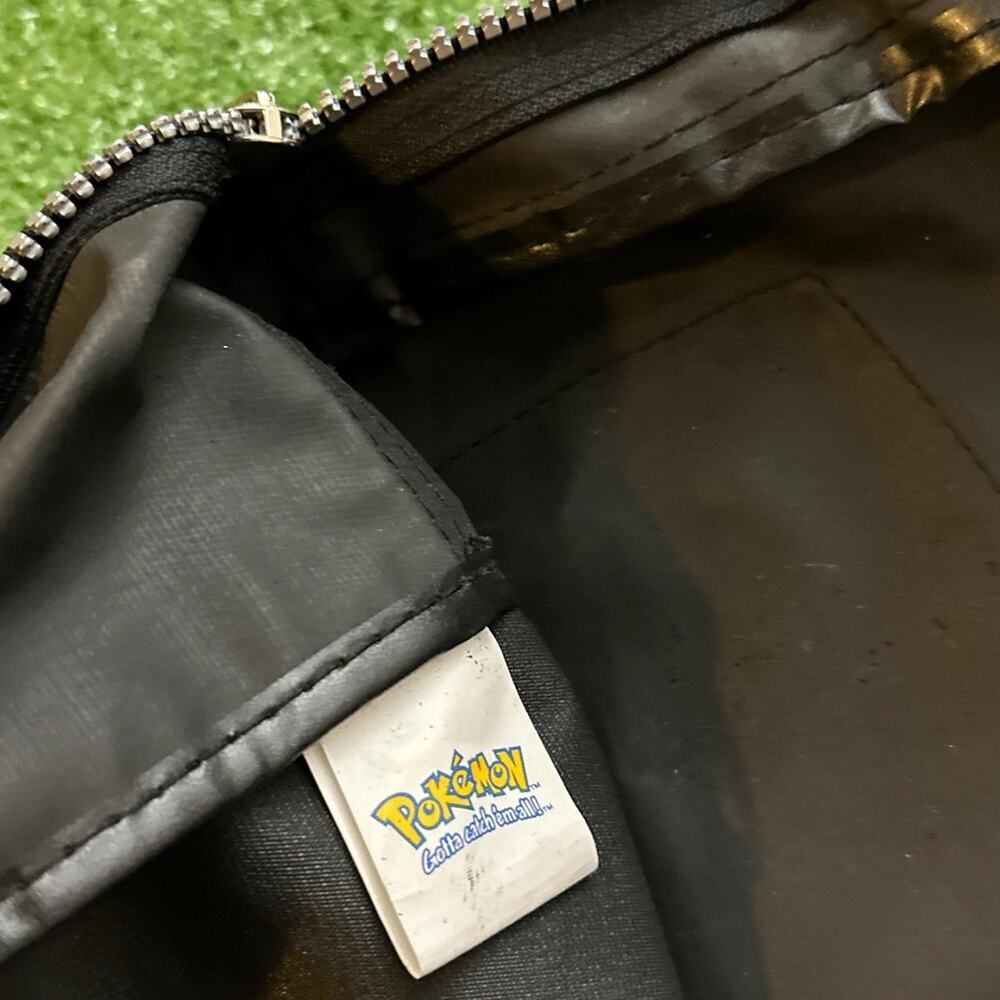 Vintage 1990s Original Starter Pokemon Backpack - Picture 5 of 8